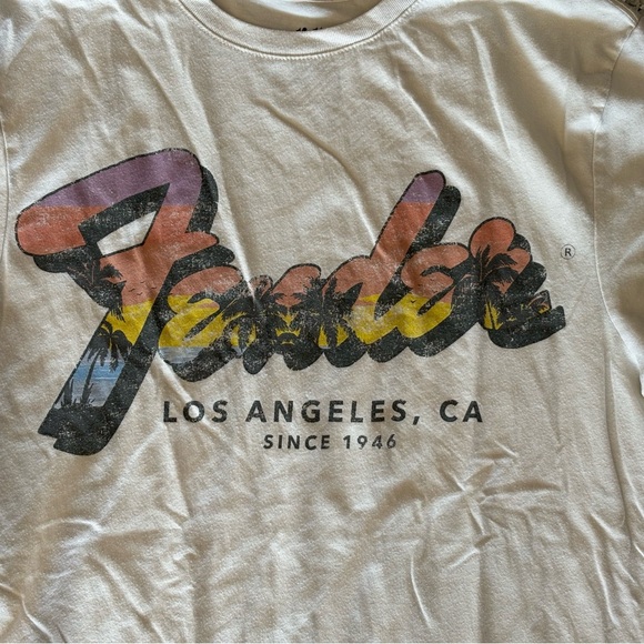 Fender Los Angeles California White Crewneck Tee Shirt with Logo Print - Picture 2 of 4